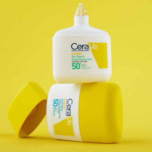 ¿Piel grasa o piel seca? Tenemos tu protector ideal ✨

Protector Solar Fluido Oil Control: Si tu piel es normal a grasa o con tendencia al acné. 
✅ 12 horas de control de grasa y brillo. 
✅ 24 horas de hidratación con una textura ultra ligera.

Protector Solar Fluido Hidratante: Si tu piel es normal a seca. 
✅ Hidratación profunda por 24 horas. 
✅ Acabado radiante e invisible que fortalece tu barrera.

Ambos con 3 ceramidas esenciales y tecnología MVE. Porque no importa tu tipo de piel... #CeraVeSiempreAplica ☀

#CeraVeMX