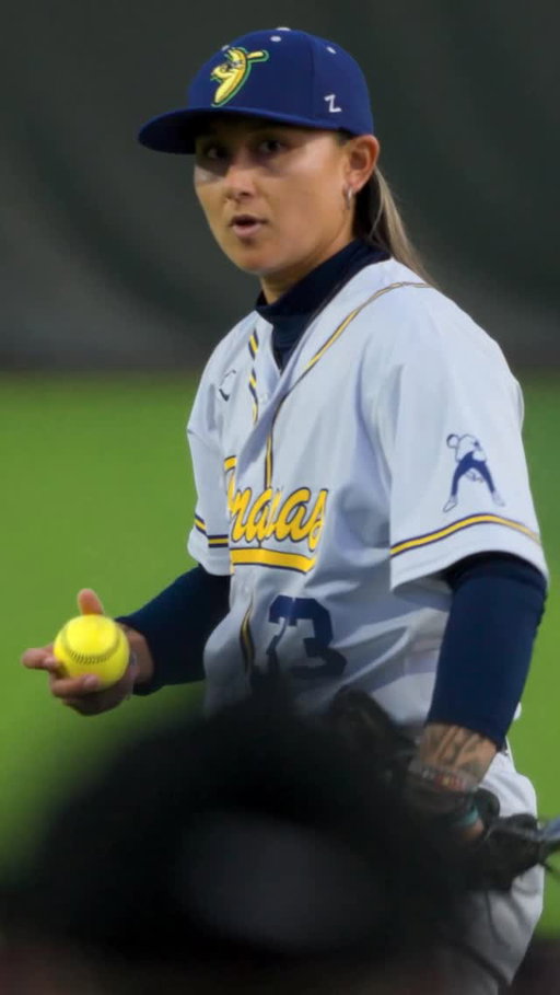 Fellow WPBL first-round draft picks faced off in Savannah this weekend 👀

#bananaball #savannahbananas #baseballplayer #womensbaseball #sctop10