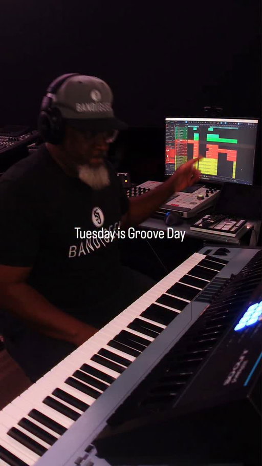Good Morning. It is Tuesday!!!! You know what time it is!!!! Grab the albums if you haven't yet!!! Check the comments!!! #music #musiclover #groove #album #followme