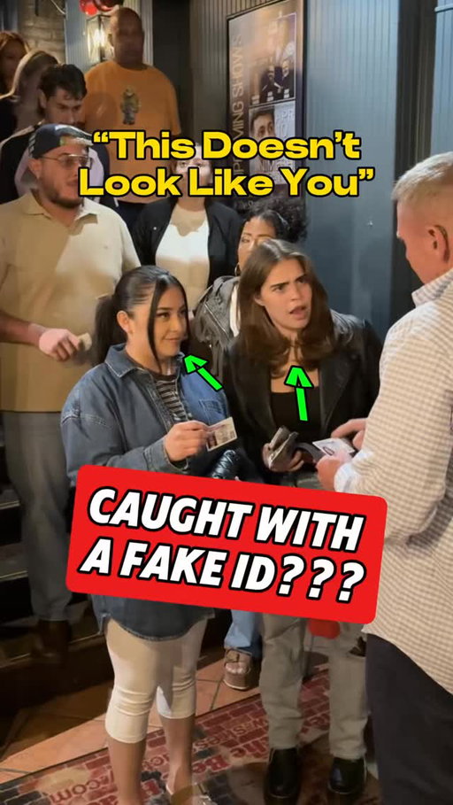 Can’t believe I caught this…😂🤣
•
•
#comedy #prank #funny #comedyclub #id 
@stressfactory