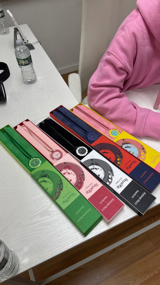 I’m auctioning ALL OF MY AP SWATCHES STARTING AT $1🤯 Tune into my TikTok lives this Wednesday and Friday at 5:00 EST for a chance to get yours at the best price! LINK IN BIO🔗

#swatch #watchaddict #luxury #watchlover #entreprenuer