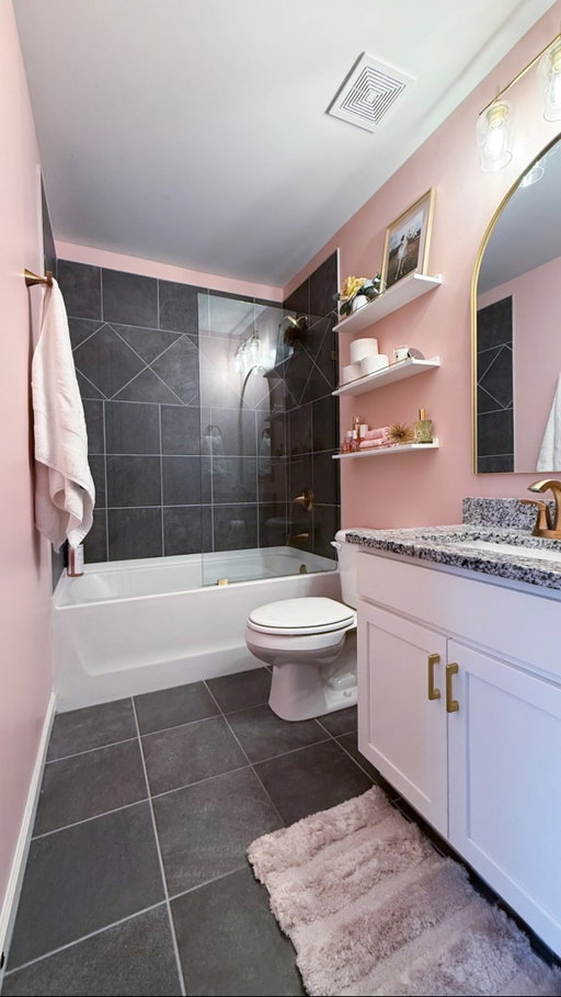 #SamsPartner #ScrubbingBubblesPartner My daughter’s bathroom will humble you real quick. I didn’t redo this space just for it to feel messy all the time, so I’ve been keeping it simple with my go-to @scrubbingbubbles - now in Rainshower, Petal Paradise, and Floral Fusion. Spray, let it foam, wipe it down, done. I use it across soo many surfaces, so I’m not pulling out five different products every time this happens (which is… often). 

Now it actually stays looking like I designed it. You can grab the new scents and my other cleaning favs from your local Sam’s Club or use the link in my bio to shop now! @samsclub #bathroomcleaning #cleaningtips #kidsbathroom