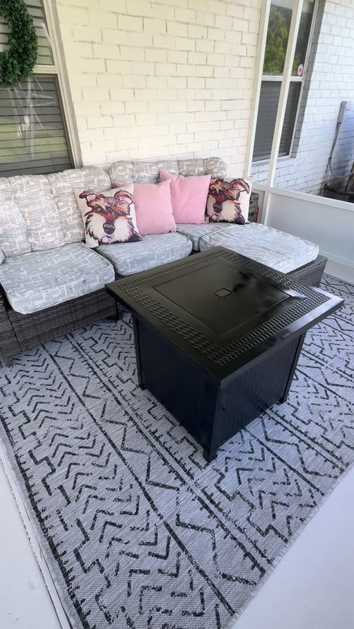 A simple, budget-friendly patio makeover that completely changed the space ✨

I started by moving out all the furniture, pressure washing the concrete, taping off the edges, and rolling on 2 coats of concrete paint — and honestly… it made everything feel brand new. 🙌🏼

The best part? The entire update cost me under $100. 🤎

It’s crazy what a little paint and elbow grease can do for a space. What budget-friendly home projects have y’all done lately?

If you want links to any of the products I used, comment PATIO 👇🏼

https://liketk.it/6dy7i

#diy