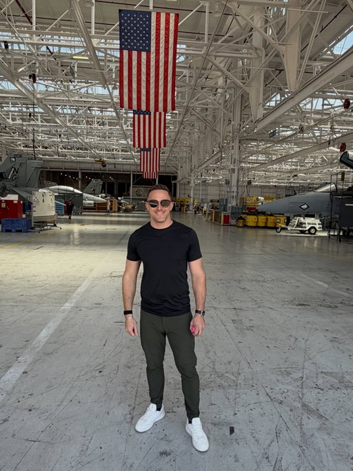 Had quite the day with the US NAVY out here in San Diego. See the whole thing on @nascaronthecw pre race show. This race weekend is going to be INSANE 

‘Merica 🇺🇸
