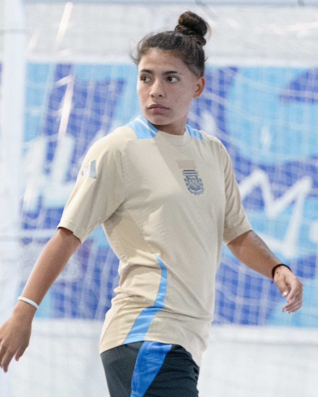 #Futsal La Selección #Sub20 #Femenina entrenó esta tarde en Ezeiza y comenzó otra semana de trabajo de cara al Torneo #Sudamericano.

Nicolás Noriega y Ailen Habarna entrenaron con un plantel de dieciocho jugadoras.

Las convocadas a entrenar esta semana son: Abril González (La Matanza), Valentina Toralba (Pinocho), Julia Torres (17 de Agosto), María de los Ángeles Piredda (Huracán), Berenice Maique (Independiente), Priscila Villavicencio (Alvear), Morena Ramírez (Almagro), Milagros Barrantes (San Lorenzo), Valentina Vanoni (Platense), Fiamma Luján (Platense), Morena Abruzzese (Villa Malcom), Belén Bejarano (San Lorenzo), Valentina Grandis (Camioneros), Lucía Braceras (River), Morena Toledo (Juventud de Tapiales), Julieta Domínguez (Barracas Central), Malena Castillo (Juventud de Tapiales) y Kiara Apdenur (SECLA).

El trabajo de la semana se completará el próximo jueves.