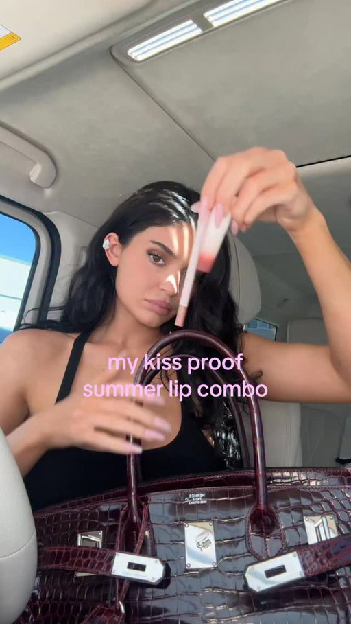 kylie’s kiss proof summer lip. 

butterscotch coconut water lip stain + coconut plumping lip liner