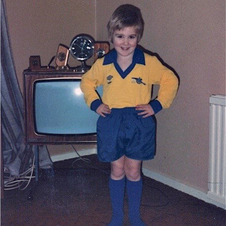 From my first full Arsenal kit all those years ago. To sharing the joy of being an Arsenal fan with our family on many great occasions. This week has been worth the wait for another League title. We love the Arsenal ❤️🏆 @joshuajamespoulter @lukepoults24 @poulter.terry