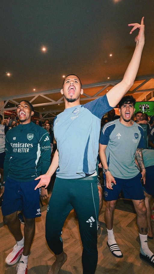 “4-4-2 guys! 🤣”