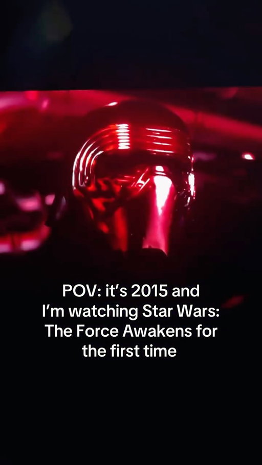 The way I was mesmerized by Kylo Ren and still am 🤣😍❤️🖤

#starwars #theforceawakens #kyloren #adamdriver #starwarsedit