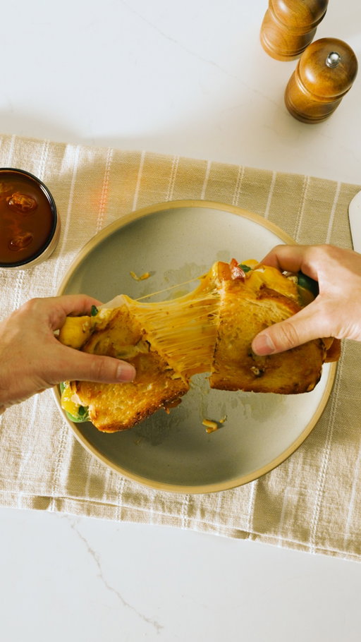An elevated take on a comfort food classic: The Fryer's™ Turkey Breast Jalapeño Popper Sandwich. Crafted with rich, savory flavor and a touch of heat for the perfect balance.

Comment “JALAPENO” and we’ll send you the recipe.