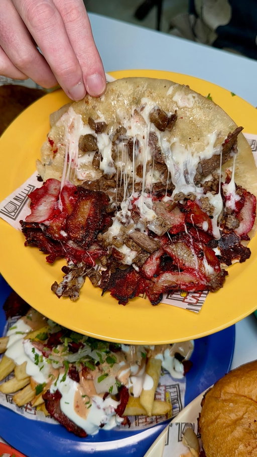 HIDDEN GEM MEXICAN STREET FOOD IN LAUNDROMAT 🌮 They import their desserts from Monterrey, Mexico and all of their food is stuffed with meat like their really good burgers and quesadillas! 

@la_parrilla_tacos is a really good authentic Mexican street food spots with all kinds of Mexican dishes like mulitas and empalmes ⭐️

📍 La Parilla | 4398Dallas Fort Worth Turnpike, Suite 103, Dallas, TX 75211

#mexicanfood #mexican #dallasfood #dallasrestaurants #dallas