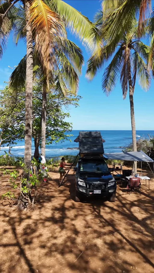 From the Pacific to the midlands, national parks and Caribbean. To explore Costa Rica with a campervan is such an experience. Loved every bit of it 🌴⛰️