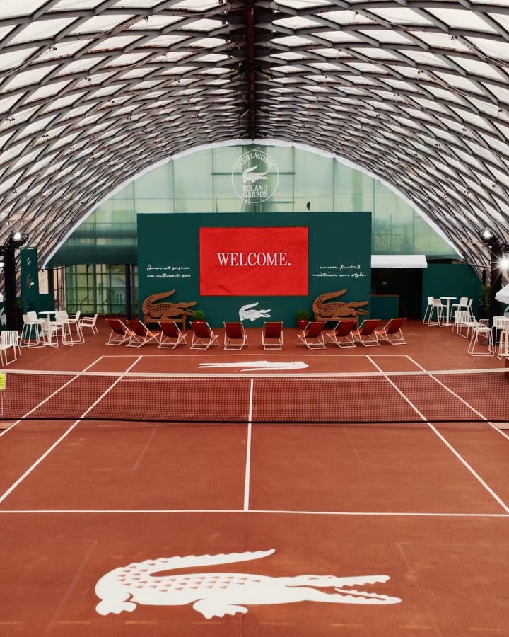 High above the clay courts of Paris, Le Club Lacoste returns during @rolandgarros.

Set on a rooftop in the heart of the 16th arrondissement, the space offers a uniquely Parisian take on the game through the world of Lacoste. Across four days, guests are invited to discover the Roland Garros 2026 collections, meet Lacoste athletes and experience the court from a new perspective.

5 avenue de Camoëns
Paris 16e 
May 21–24