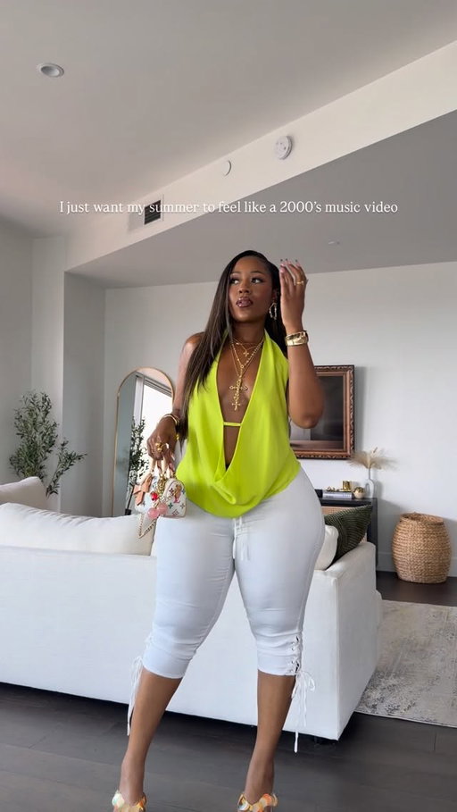& I want to dress like a vixen from said video
