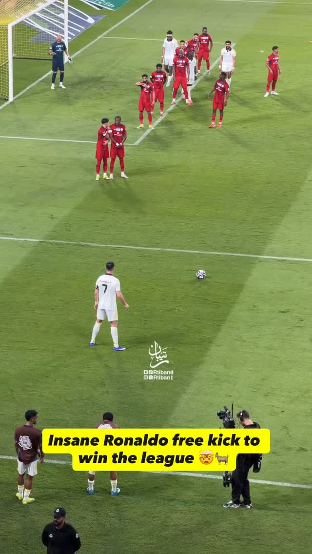 This view of Cristiano Ronaldo free kick for Al Nassr to win the Saudi Pro League is insane man 🤯🚀

🎥 @rtiban1