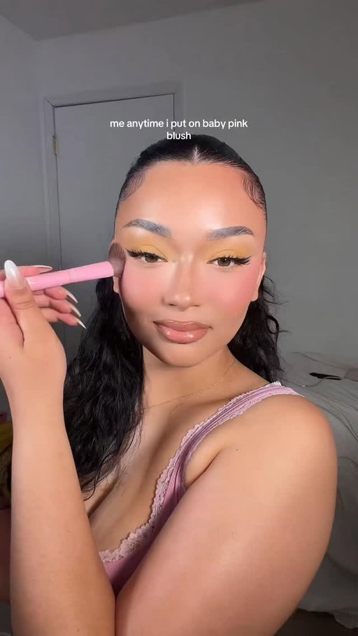 cause who doesn’t love baby pink blush 🤭🎀🤍 
#makeuptutorial #makeup