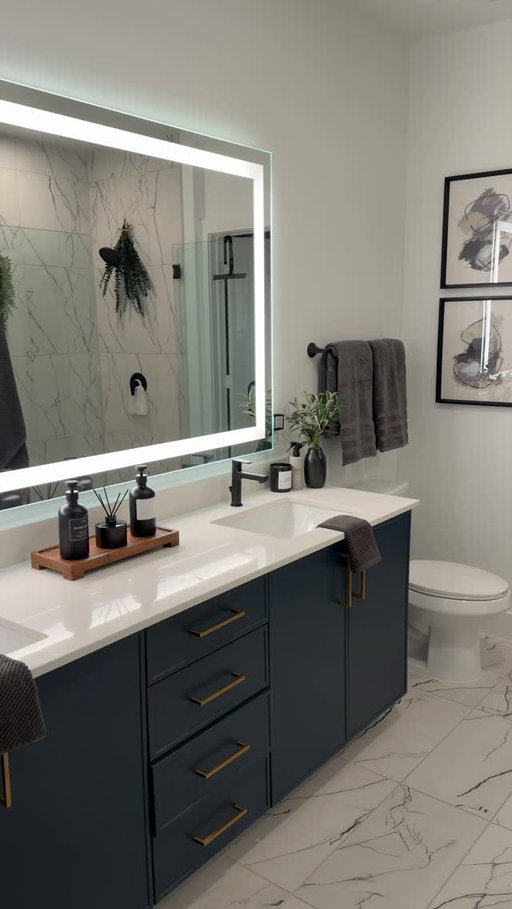 Being intentional with my bathroom setup this time around.

I enjoy a luxury spa and figured I’d bring it home with me 🍃🛁

#menslifestyle #bathroomdecor #homedecor #apartmenttherapy #interiordesign