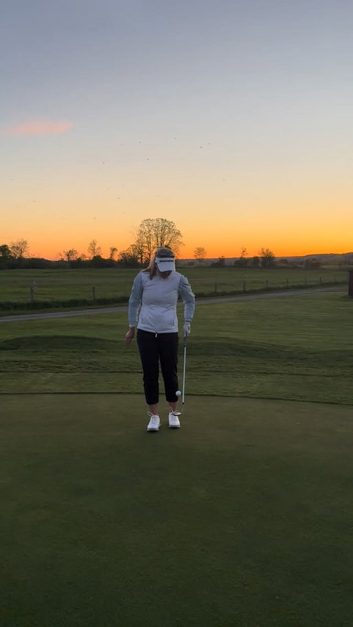 Little fun after practice! ⛳️🌅😋