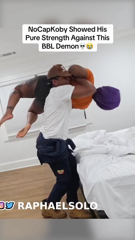 You see How She Sat back Down ?🤣🤣
Follow (@nocapkoby) For More Content⭐️