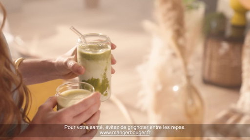 Alerte météo 🌡️ Votre Lipton Barista Matcha se déguste également glacé 💚