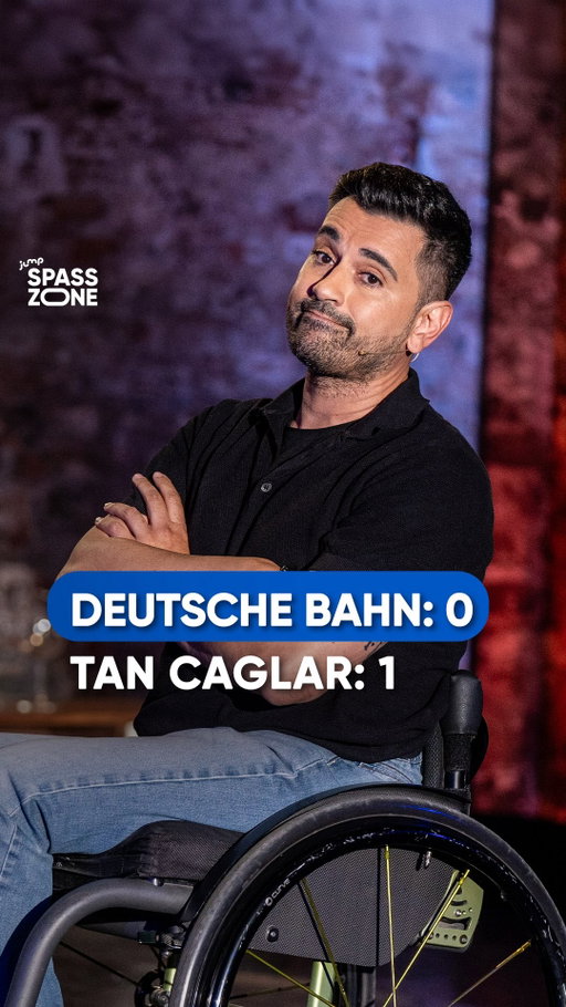 So überholt Tan Caglar im Rollstuhl die #deutschebahn. Tan Caglar bei #OlafsKlub 

Alle Klubse und das komplette Stand Up gibts in der ARD Mediathek: spasszone.de. Der Clip hier ist aus Olafs Klub (58)

#inklusion #rollstuhl #mdrspasszone