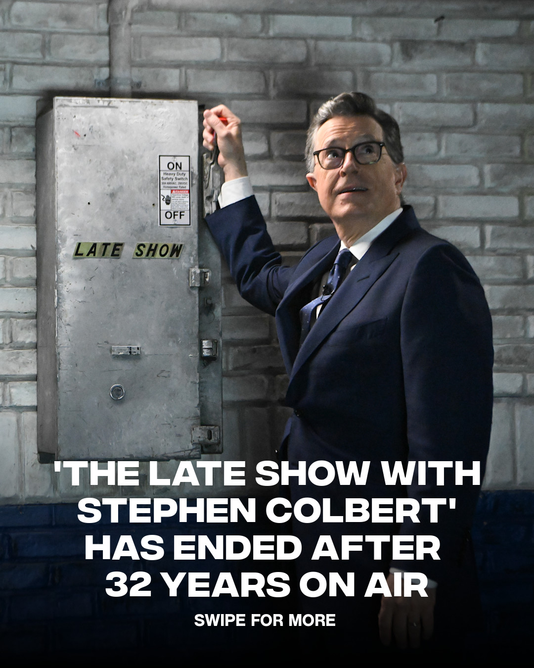 The end of an era 📺💔
ㅤ
Stephen Colbert officially signed off from The Late Show. Paul McCartney, Jon Stewart, and more joined Colbert for a finale that ended with the lights shutting off inside the Ed Sullivan Theater after 32 years of Late Show history.

📷 Getty Images