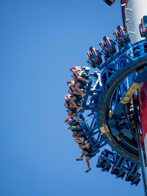 In honor of Memorial Day, #SixFlagsOverGeorgia and #SixFlagsWhiteWater are offering free park admission for all active military personnel and veterans, May 22-25. 🇺🇸

Free admission for active or retired military personnel can only be redeemed in person on the day of, at the park's front entrance. Valid military ID required.
