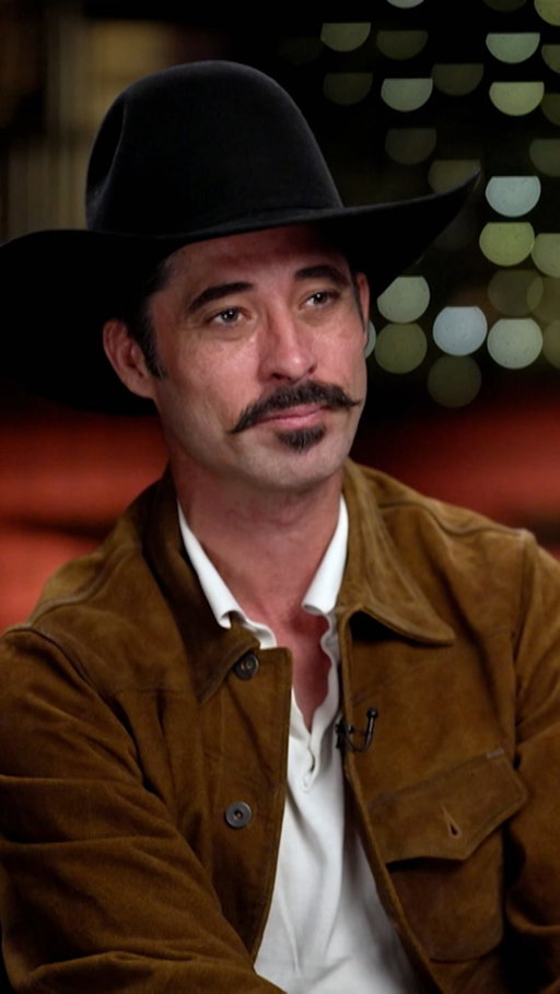 “The guitar felt a lot better in my hand than the shovel did”: @ryanbinghamofficial, a Grammy and Oscar-winning artist, got his start playing in bars after riding bulls at rodeos and working in construction. He told @anthonymasoncbs that it didn’t take him long to find his groove as a musician.

Watch more of their conversation — and hear songs from Bingham’s new album with @texasgentlemen, “They Call Us the Lucky Ones” — tomorrow on CBS Saturday Morning.