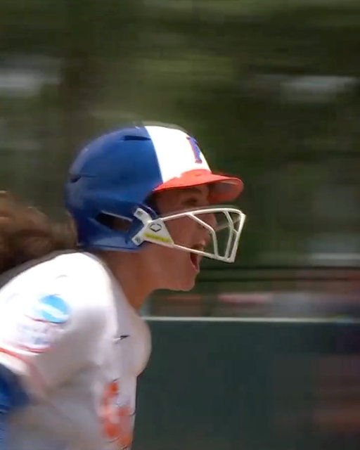 the anatomy of a comeback 😤

@GatorsSB x @NCAASoftball /ESPN2