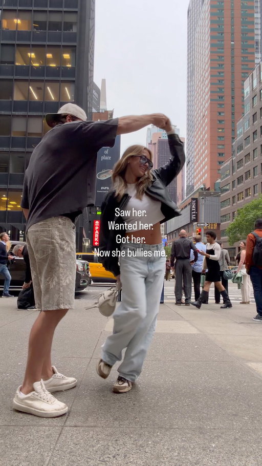 I’m blessed

#couple #fashion #love #trending #city