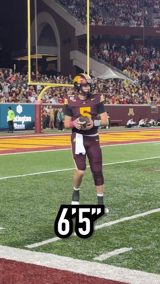 Drake Lindsey is SKY ROCKETING up draft boards! #strictlyfootball @strictlyleighton