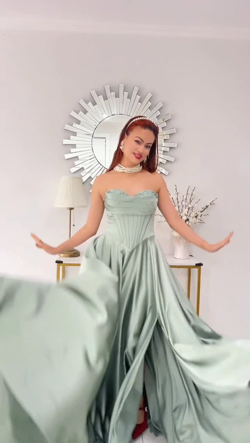 Only Princess treatment @jjshouseofficial 💚👸

Where would you wear this dress?

Josane Sweetheart dress in Sage green is giving main character vibe 👑 🤌

Enjoy 10% off with my code “JJWNEETIKA10”

#jjhouse #jjhouseofstyle
#bridesmaiddressinspiration #formaldress #sydneyfashionblogger princess dress. green dress. corset dress. evening gown. green partwear dress