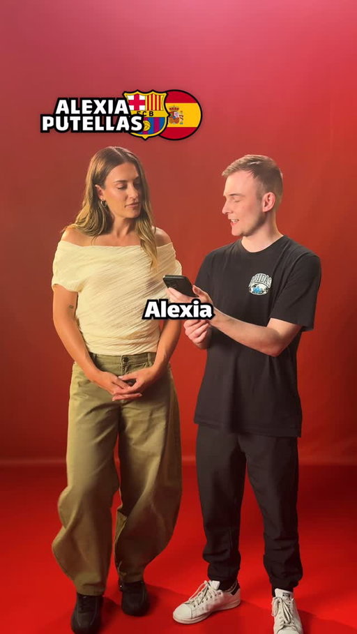 Can @alexiaputellas guess the prices of @toppsfc football cards? ⚽️🤯 #football #soccer #barcelona