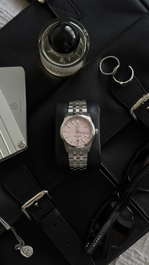 AD - The new C63 Sealander by Christopher Ward ⚜️
.
.
.
#menswatches #mensaccessories #mensfashion #watches #mensjewelry