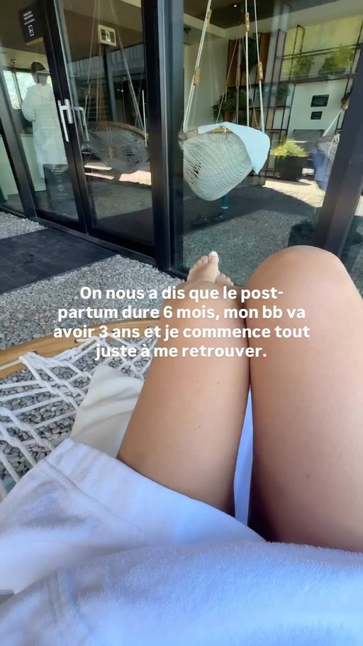 On nous a dit que le post-partum dure 6 mois. Mon bb va avoir 3 ans et je commence tout juste à me retrouver🤍

Personne ne t’a dit que ça pouvait prendre autant de temps.

Que tu pourrais passer des années à mettre les autres en premier — tes enfants, ton chum, ton boss — et oublier complètement qui tu étais avant.

Moi ce qui m’a redonné confiance, c’est pas un spa ni un weekend entre filles.

C’est le jour où j’ai réalisé que je pouvais bâtir quelque chose à moi. Un revenu. Une liberté. Une identité en dehors de “maman”.

Si toi aussi t’es rendue là — plus capable de juste survivre — CEO Club a peut-être été créé pour toi👇

Abonne-toi avant de commenter pour que je puisse te répondre 🙏

Écris CEO en dm et je t’envoie les détails.

#momdeboss #mamanbusiness #revenueenligne #liberténancière #ceoclub