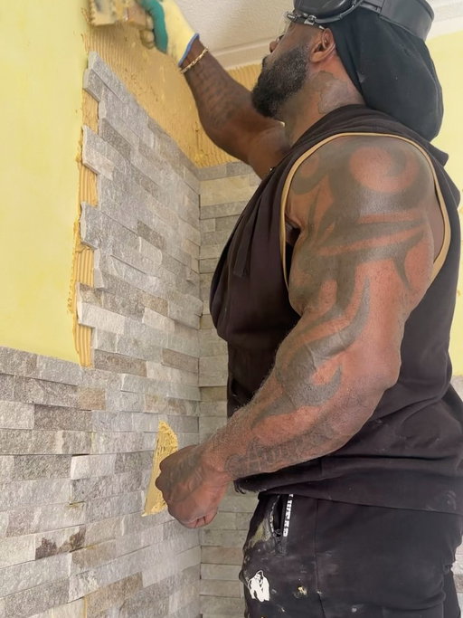 .

This is how I spend my free time at 2 weeks out of the 2026 France Pro.  24/7 home labor For 00,00 cent a hour if you’re interested you can send me your application in my comment section. 👑

You’re very welcome Sir/Mam…🤝

Powered by:
@williambonacsignature 
@gym80international 
@limitlessbiochem 
@barrel_and_boar 
@suesue8779 
@candrick29 
@bossofoutlaw

#williambonacsignature #limitlessbiochem #gym80 #bodybuilding #bobthebuilder