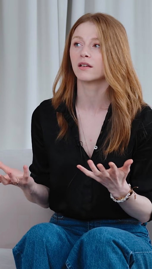 #222 Agnese Budovska par galveno lomu filmā “Tīklā. TTT leģendas dzimšana,” vēlmi pamest profesiju un aiziešanu no teātra.

Intervija YouTube kanālā Generation Famous