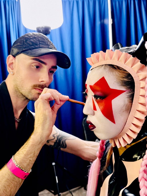 @sukeban_world
Makeup keyed/designed by me for @patstingz

It was SO much fun getting these girls ready for their tournament in New York ♥️

hair by @dennisvlanni 
nails by @nailsbymei 
creative direction by @olympialetan 

Thank you to the team:
@estebanmartinez.makeup
@nycbobbyg
@michellecoursey
@makeupbyjohnmendez
@ttulvemakeup
@kateromanoff
@kaiashimua
@kimsat87
@deborahaltiziomakeup

Produced by @missdionnenyc
#PatMcGrath #teamPatMcGrath
photos by @ny_gambit @azzijacob deonte lee ++