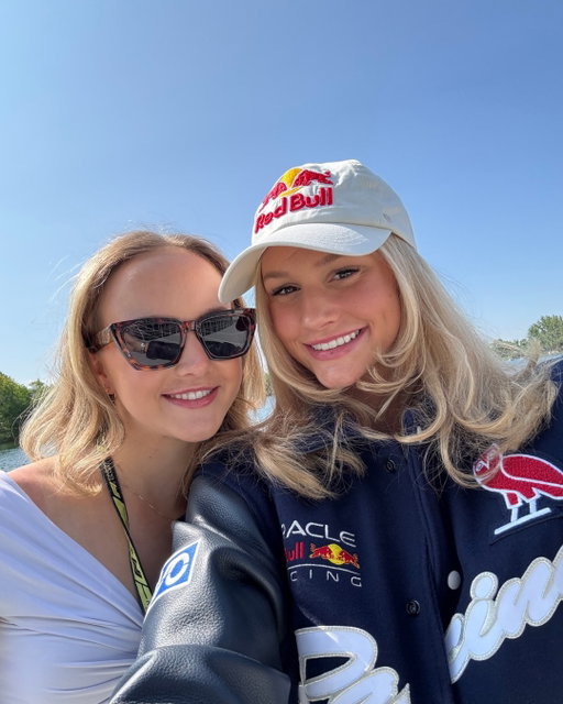Throwback to F1 weekend in Montreal last year, so sad to be missing it 🤍🏎️