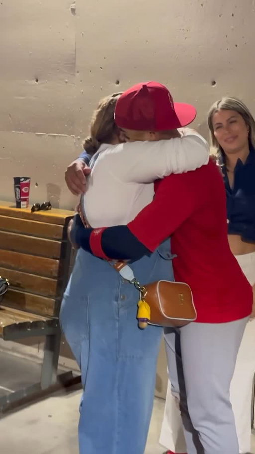 Who’s cutting onions? 🥹

Bryan Torres’ family traveled from Puerto Rico for his debut and shared a special moment with him after the game!
