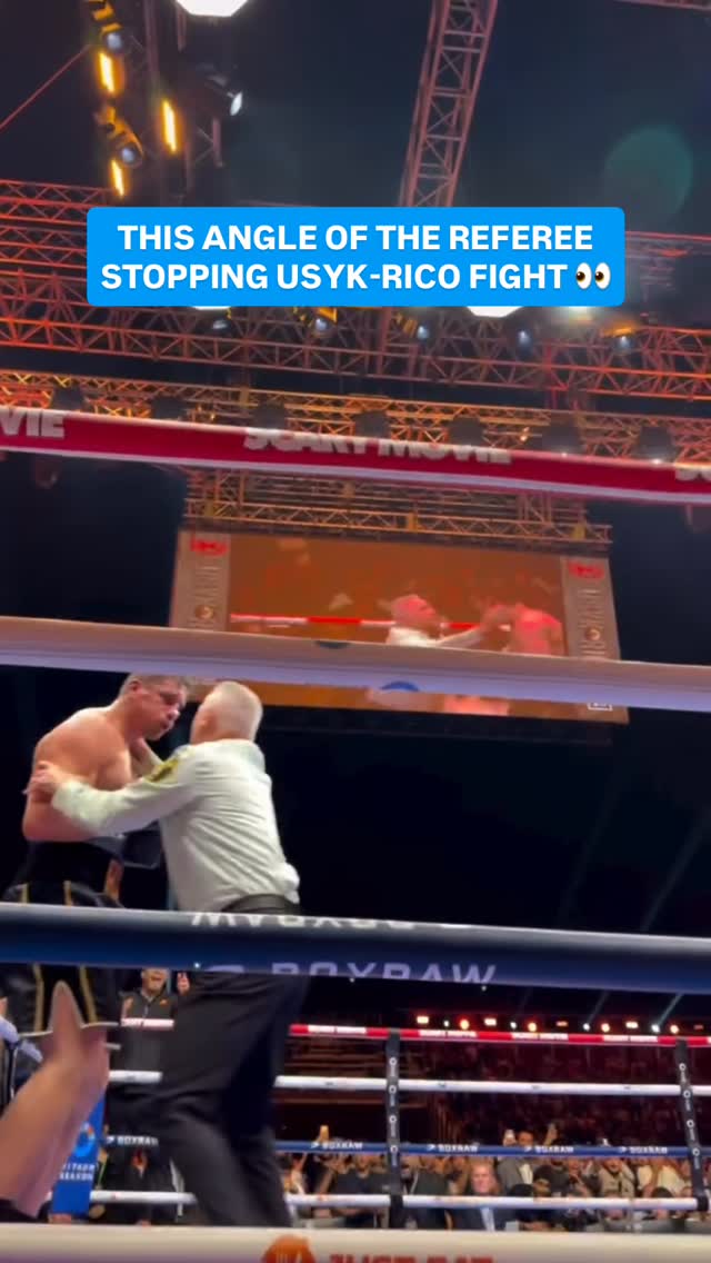 Oleksandr Usyk won his match against Rico Verhoeven after the fight was stopped in Round 11 👀

Was the ref right to stop it here? 🤔

🥊 Live on @daznboxing #UsykRico

(Via @turki)