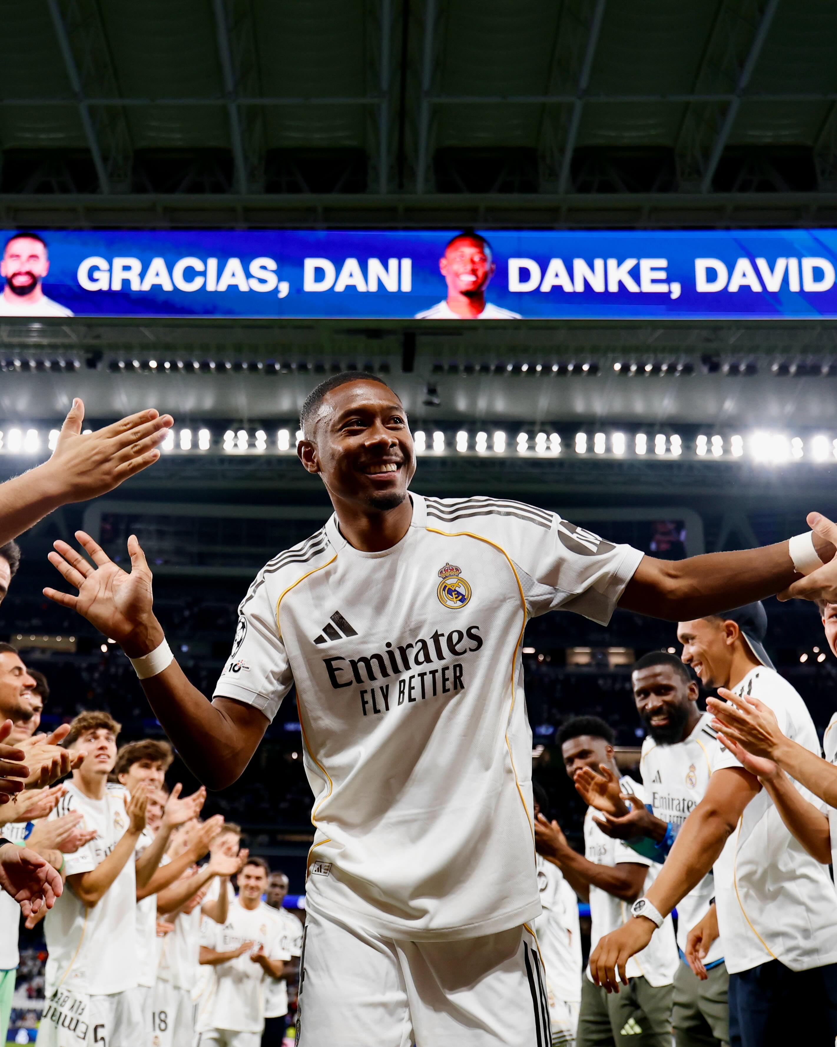 Gracias, @realmadrid 🤍

I have experienced many things in football and I know that emotional moments are simply part of the journey. But saying goodbye to Real Madrid is something truly special - and without a doubt another really emotional moment of my career.
When I arrived in Madrid together with my family and friends, I came with excitement, big dreams and high expectations. What I experienced over these past five years is something I will carry with me for the rest of my life.

Together, we experienced incredible matches, unforgettable nights and games that will forever belong in the history books. We won major titles - exactly what every player dreams of when wearing the shirt of Real Madrid. But difficult moments were also part of this journey. Especially the time of my injury was one of the toughest periods of my entire career. That is why I am even more grateful for the unbelievable support I received from the club, my teammates and the fans during that time. I will never forget how much everyone helped me return.

But these five years were about much more than football success. I met incredible people here and built friendships that will last a lifetime. I will miss the everyday moments in the dressing room - the conversations, the laughter and all the little things that made this team so special.

Madrid has become a second home for me and my family. This city, this club and the people here welcomed us with so much warmth from the very first day. That is exactly why this goodbye is so difficult.

Words cannot truly describe how proud I am to have been part of the history of this club. Wearing this shirt, winning titles and sharing special moments with the Madridistas means everything to me.

Thank you for everything.
Thank you for this incredible time.
Thank you for every single memory.

Saying goodbye is incredibly hard, but at the same time I am full of motivation and excitement for the next chapter. I truly hope our paths cross again soon.

I wish everyone at this club nothing but the very best for the future, and I truly hope that the special relationships and connections I built here will remain for many years to come.

¡Hala Madrid y nada más!