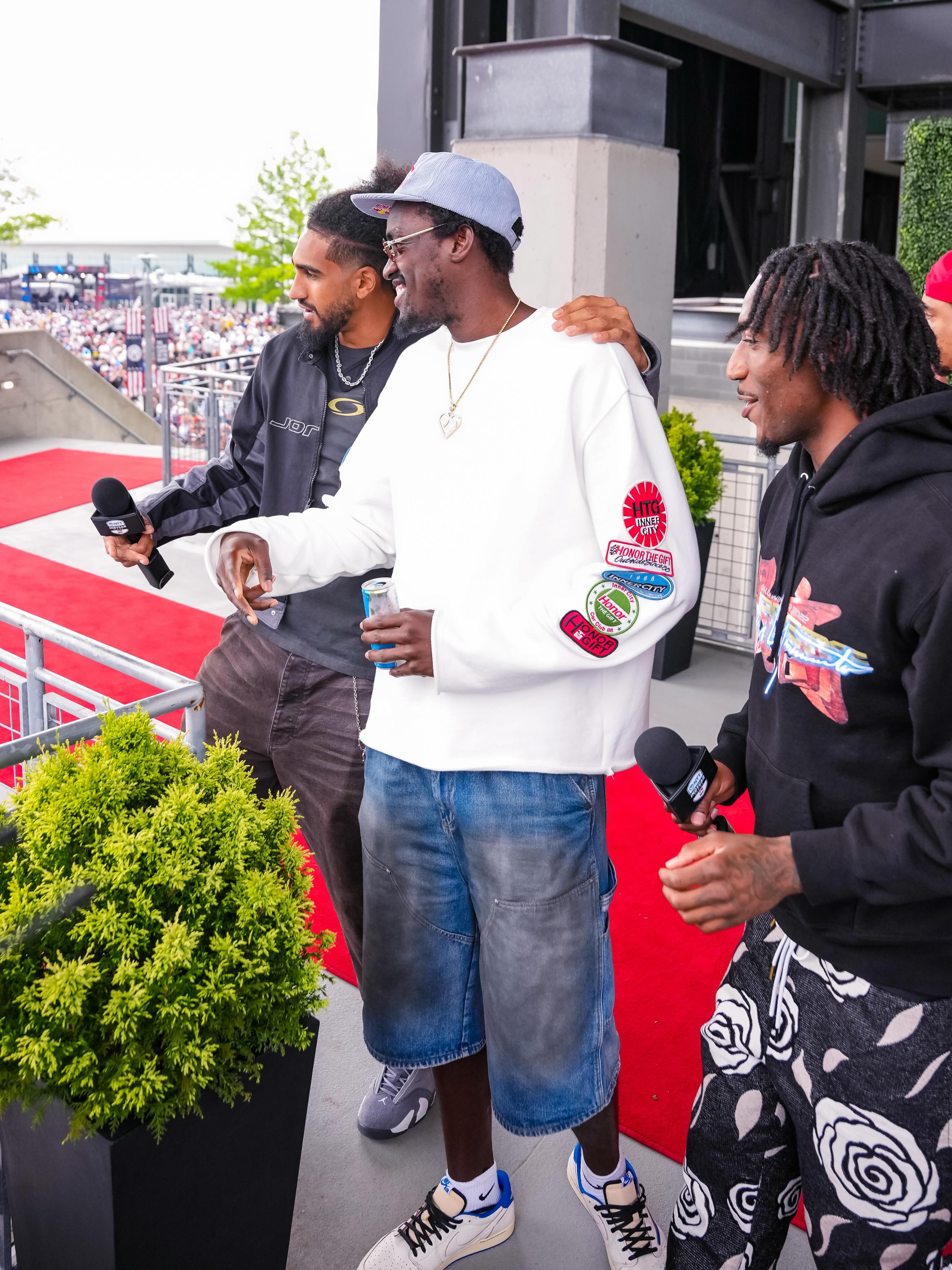 Rollin’ on the red carpet at the 110th Indy 500 🔥