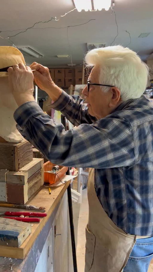 He's a True Artist 🥹

#artist #painting #italian #family #reels