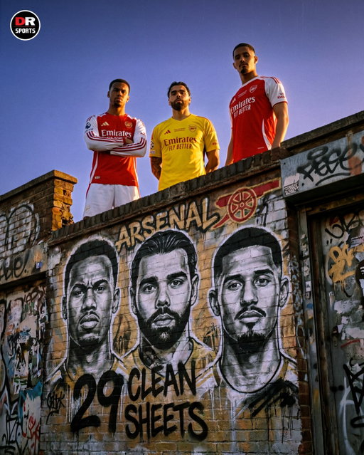 Arsenal have won 29 matches while keeping a clean sheet in all competitions this season. 🧱 

The club record of 30 clean-sheet wins in a single campaign was set back in 1970/71. They have one final chance to equal that record if they shut out PSG in the UCL final next week. 🫡 

#Arsenal #AFC #PremierLeague