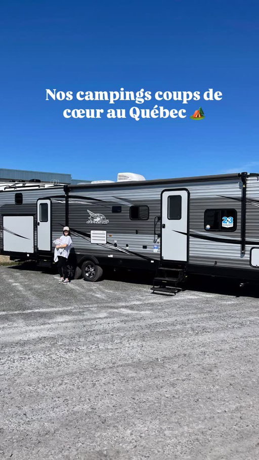 Nos campings coups de cœur au Québec 🏕️☀️

Parce qu’on aime tellement découvrir des beaux spots en famille, j’ai regroupé quelques campings à essayer ou à garder en tête pour l’été : Bromont, Granby, Domaine du Rêve, Magog-Orford, Camping de l’Île, Plage McKenzie, Camping de l’Estrie et plus encore.

Des piscines, des jeux d’eau, des plages, des feux de camp, des cafés en poussette pis des enfants heureux… exactement notre genre de vacances. 🤍

À sauvegarder pour votre prochain week-end camping!

Et vous, c’est quoi votre camping préféré au Québec?

Je veux vos recommandations pour ajouter à ma liste ✨