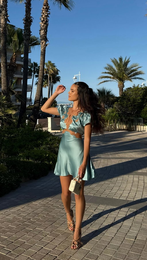 Get dressed with me for dinner in Cannes with @diorbeauty 🩵 Dress is from @shopdoen