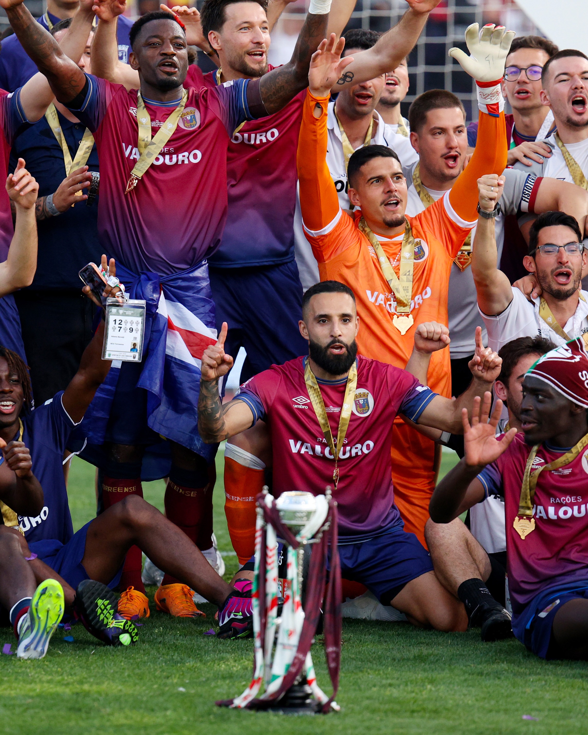 A Weekend for the Underdog 🥺

🏆 Second division Torreense beat Sporting CP to win the Portuguese Cup and qualify for Europe. It’s the first trophy in their club history.

🌎 Sunderland beat Chelsea and qualify for the Europa League, 53 years on from the last time they played in Europe.

🌟 Come 1907 qualify for the Champions League for the first time in their history.

🌍 Bournemouth qualify for the Europa League, the first time they will ever play in Europe.

🌎 Getafe qualify for Europe for just the fourth time in their history.

🌟 Roma are back in the Champions League for the first time in 7 years.

🏆 RC Lens win the Coupe de France, their first major trophy since 1999.