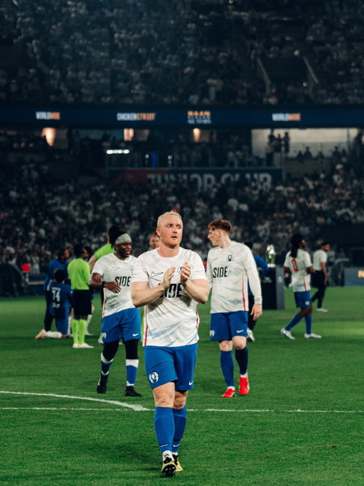 A tough loss to take but honestly what an incredible match to be apart of 🏴󠁧󠁢󠁥󠁮󠁧󠁿🇫🇷 thanks again to the @sidemen lads for the invite, to play football in front of 47,000 in an away atmosphere is something I’ll never forget ❤️