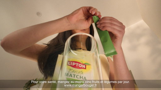 Alerte météo 🌡️ Votre Lipton Barista Matcha se déguste également glacé 💚